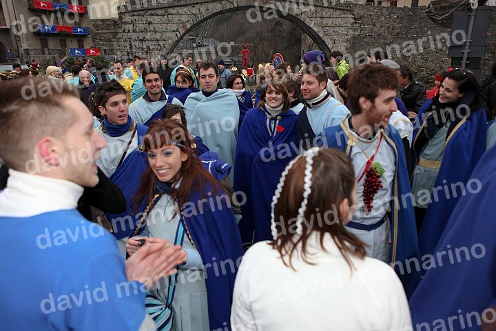 Gara delle Bighe 2011-7905.jpg